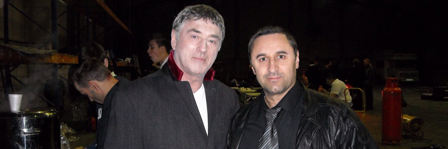 Harvey De Niro banner