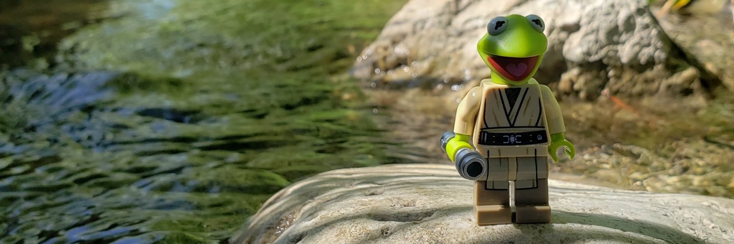 teachFROGS's profile banner image