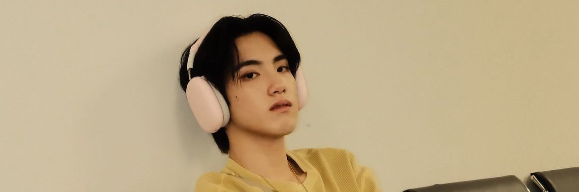 Sompoii_ary's profile banner image