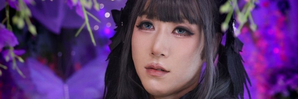 rovams's profile banner image