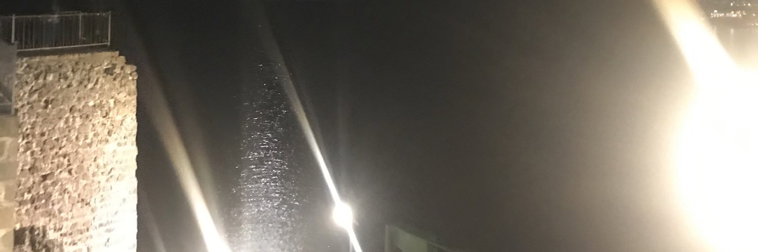 _esradmr's profile banner image