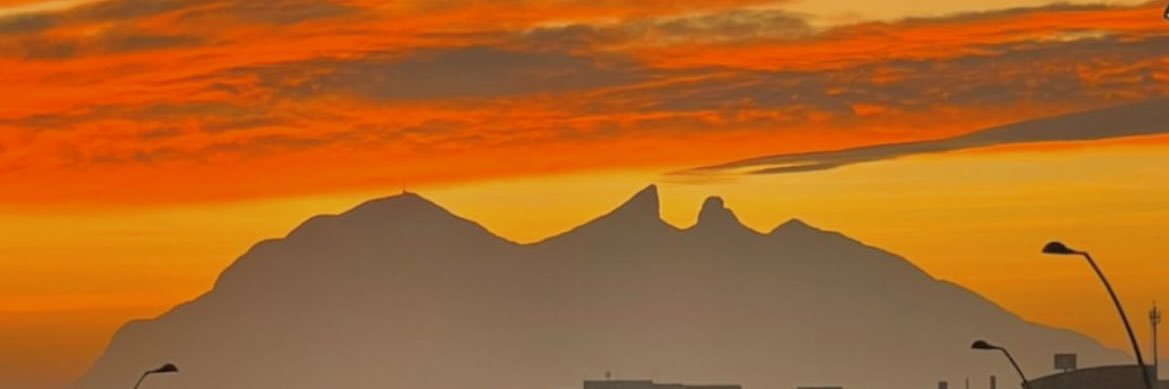 _adrianhdz19's profile banner image