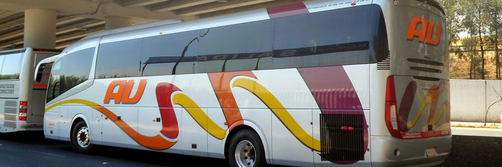 Autobuses AU banner
