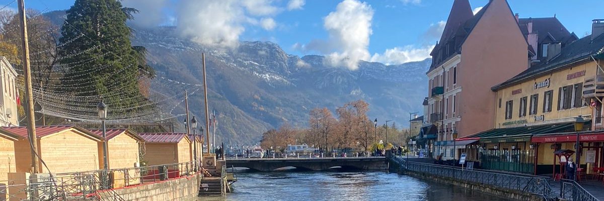 Stephanie Cabello  banner