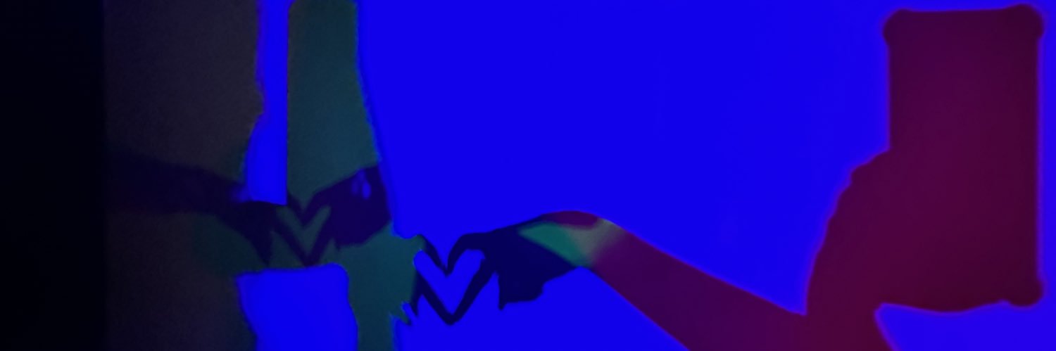 lombv's profile banner image