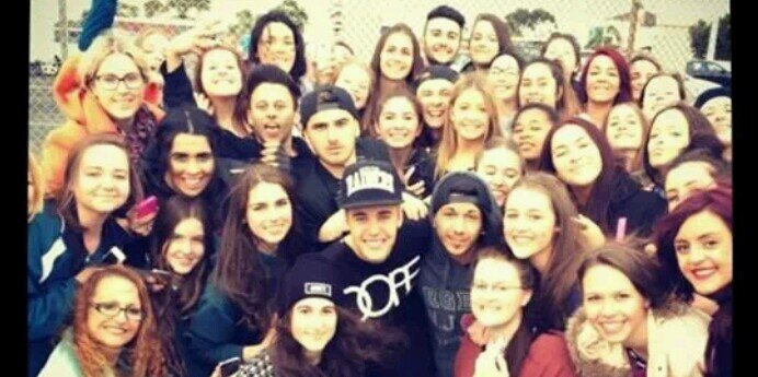 shahh_biebs's profile banner image
