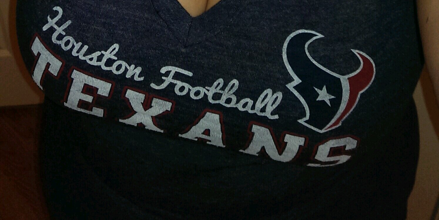 Mandy Gonzalez • she/her banner