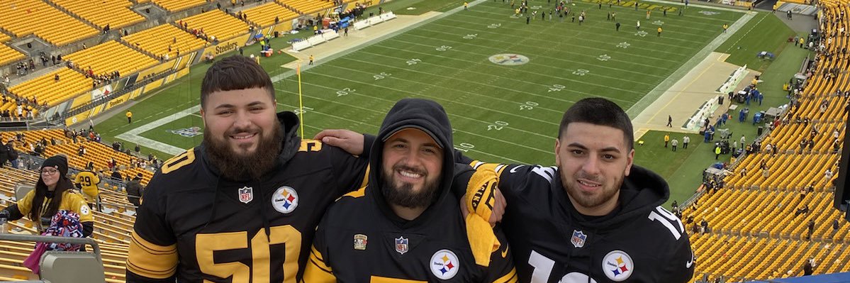 xexzs's profile banner image