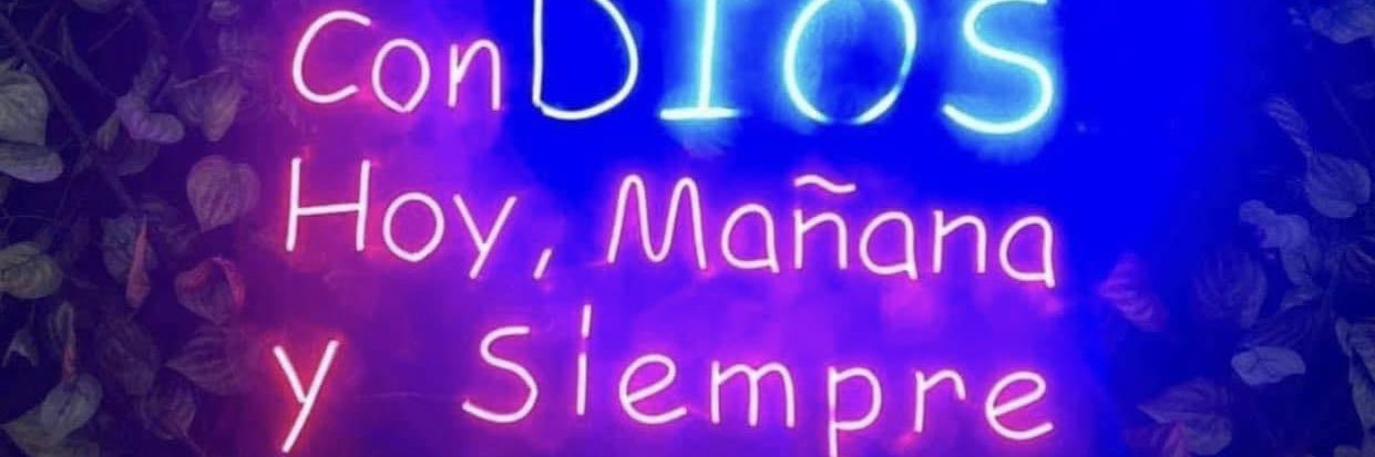 momma_lujan's profile banner image