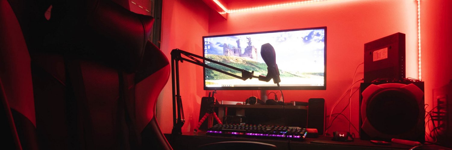 rei2z's profile banner image