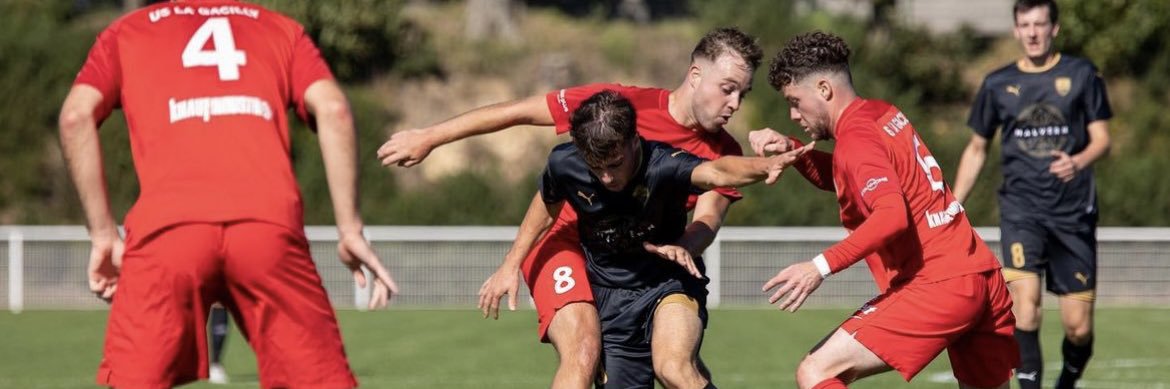 roinou20's profile banner image