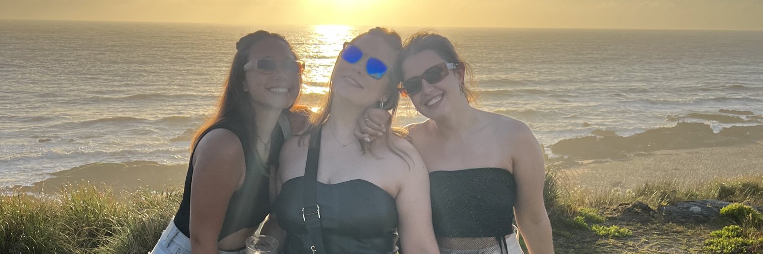 beeelcorrea's profile banner image