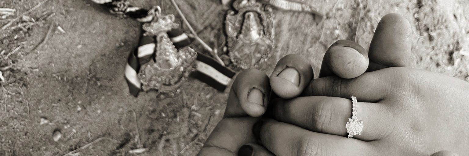 María banner