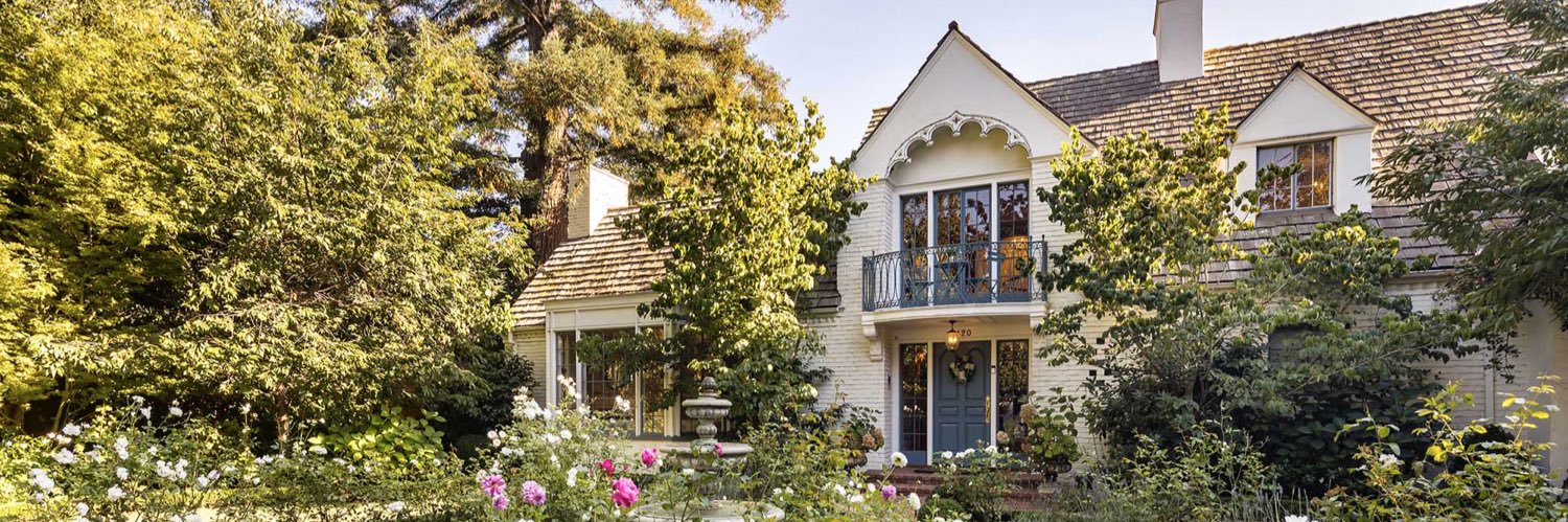 DeLeonRealty1's profile banner image