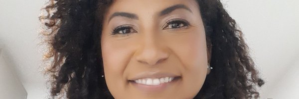 TaniaNascimeto Profile Banner