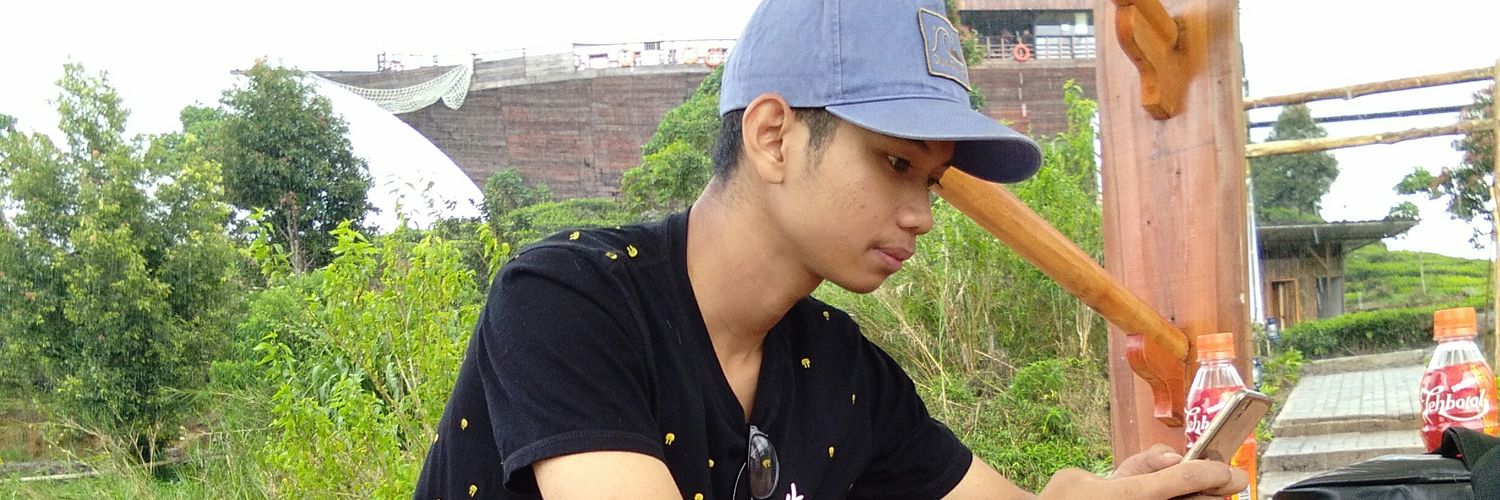 wan_saputra12's profile banner image