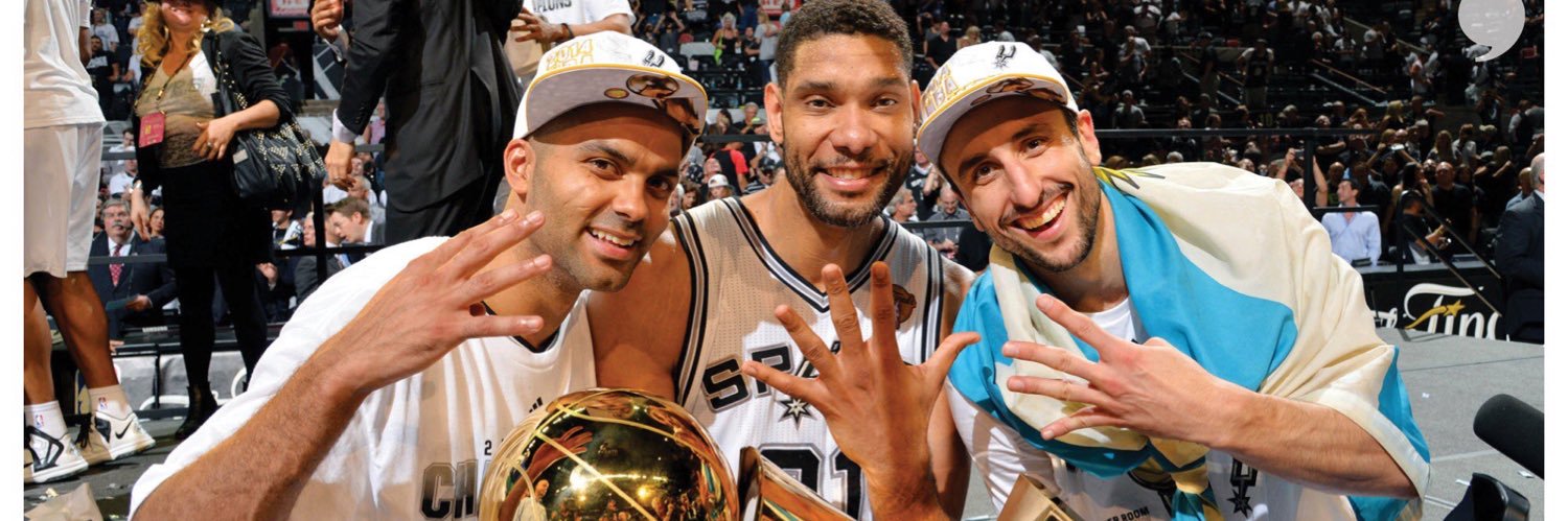 D_vidSanchez's profile banner image