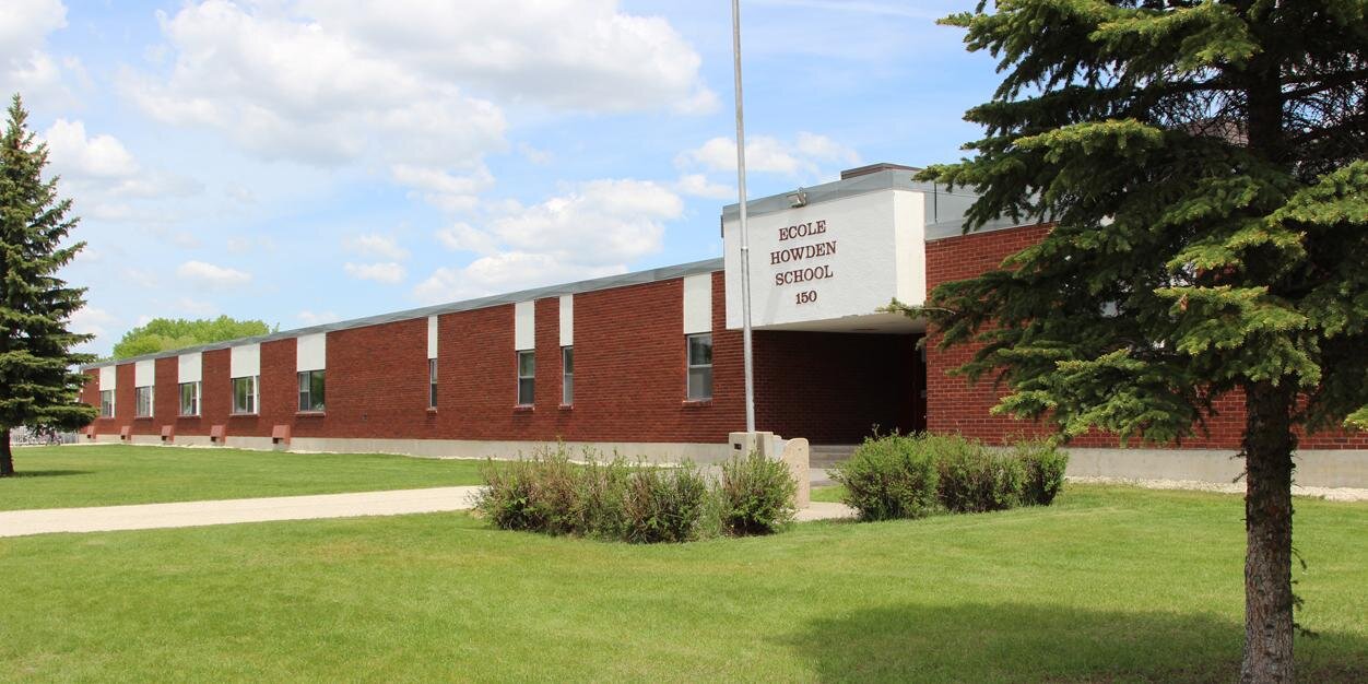 École Howden banner
