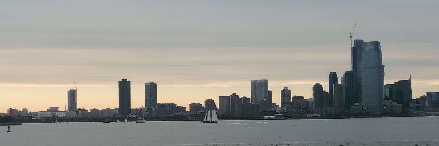 Charlène🎈 banner