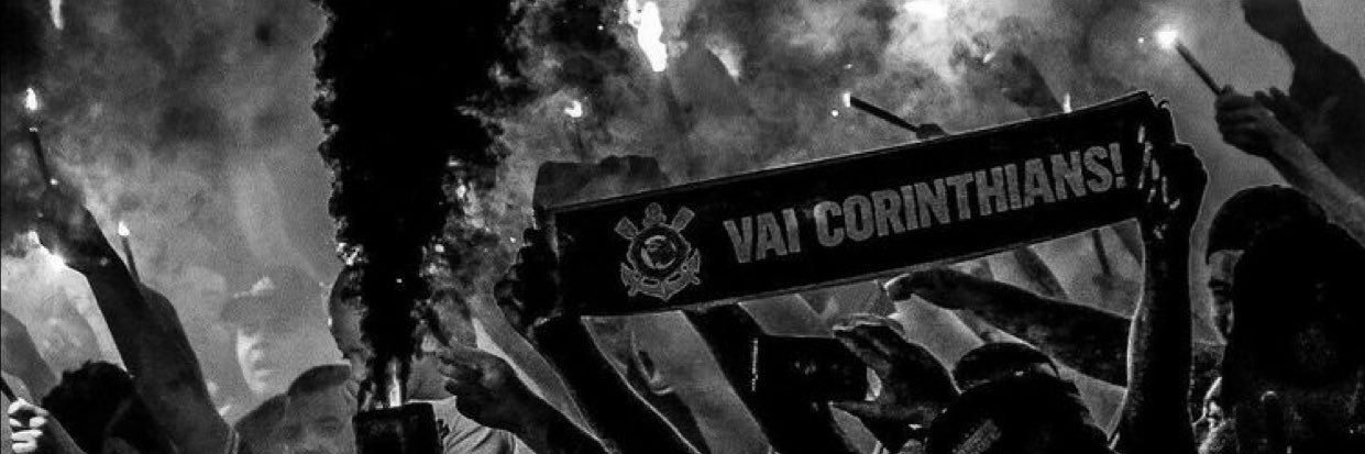 amandaluccio's profile banner image