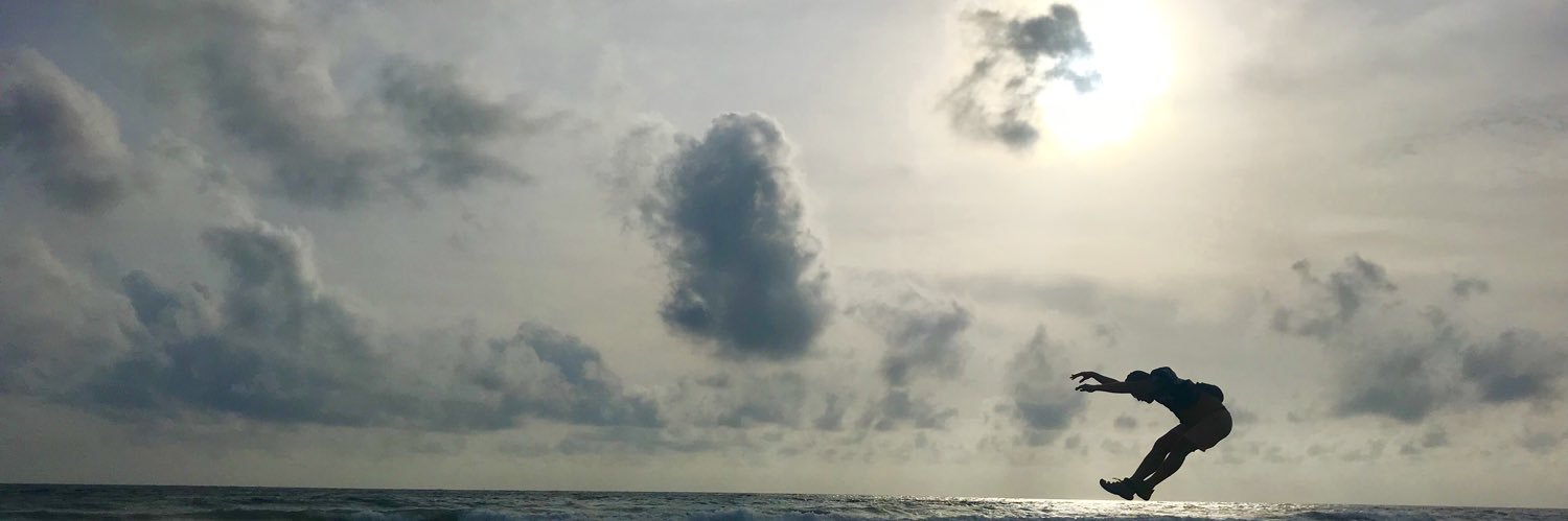 akosieduj's profile banner image