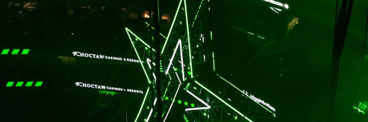 x - Julia ˙⋆✮ ⁹ ⁶ banner