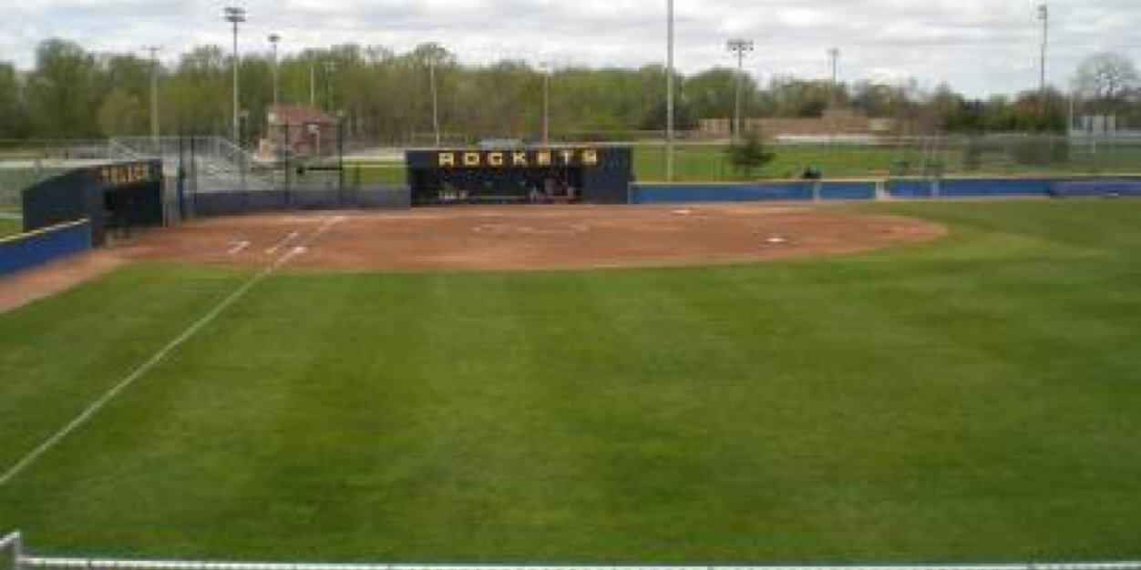 UT Rockets Softball banner