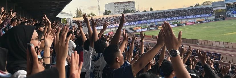 LMavita's profile banner image