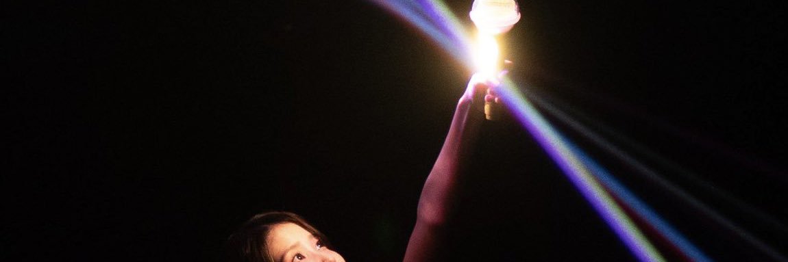 _jieunaa's profile banner image