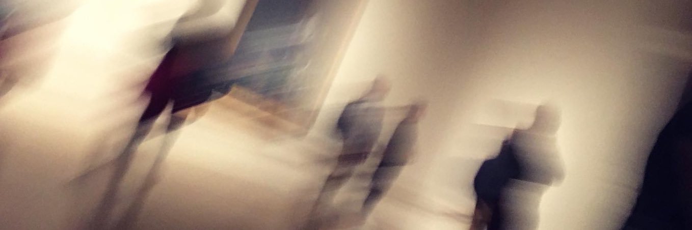 leereading's profile banner image