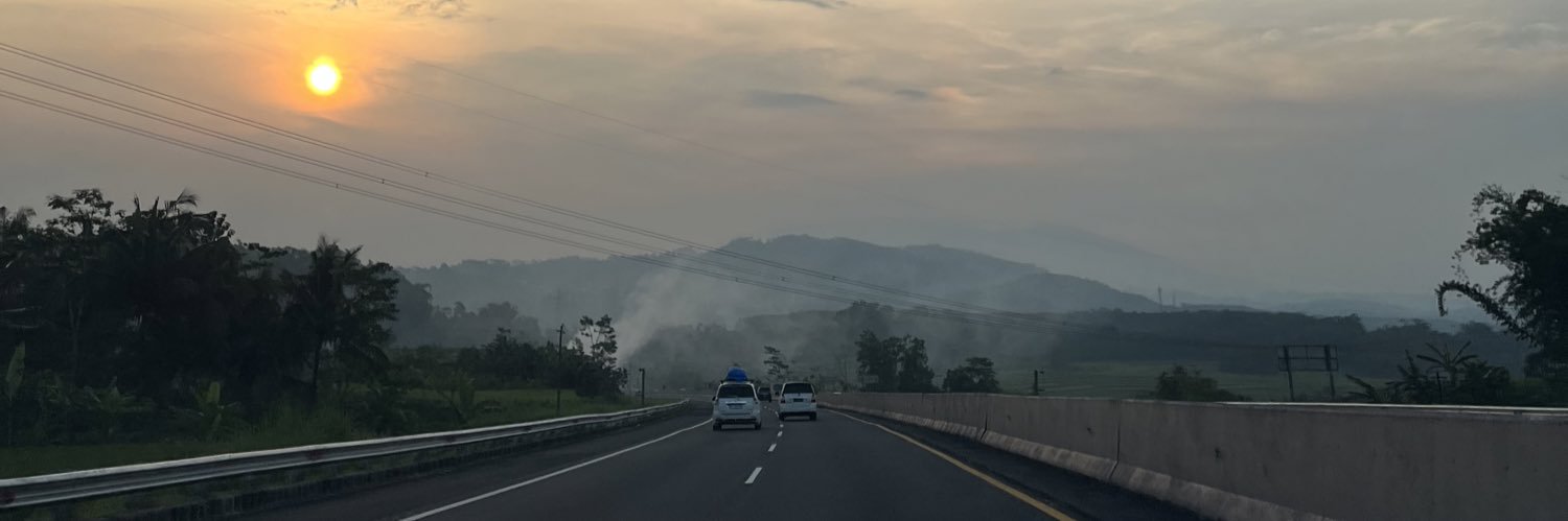 intanpermataa26's profile banner image