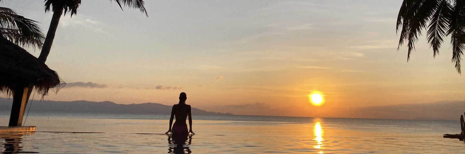 LoisSmithson's profile banner image