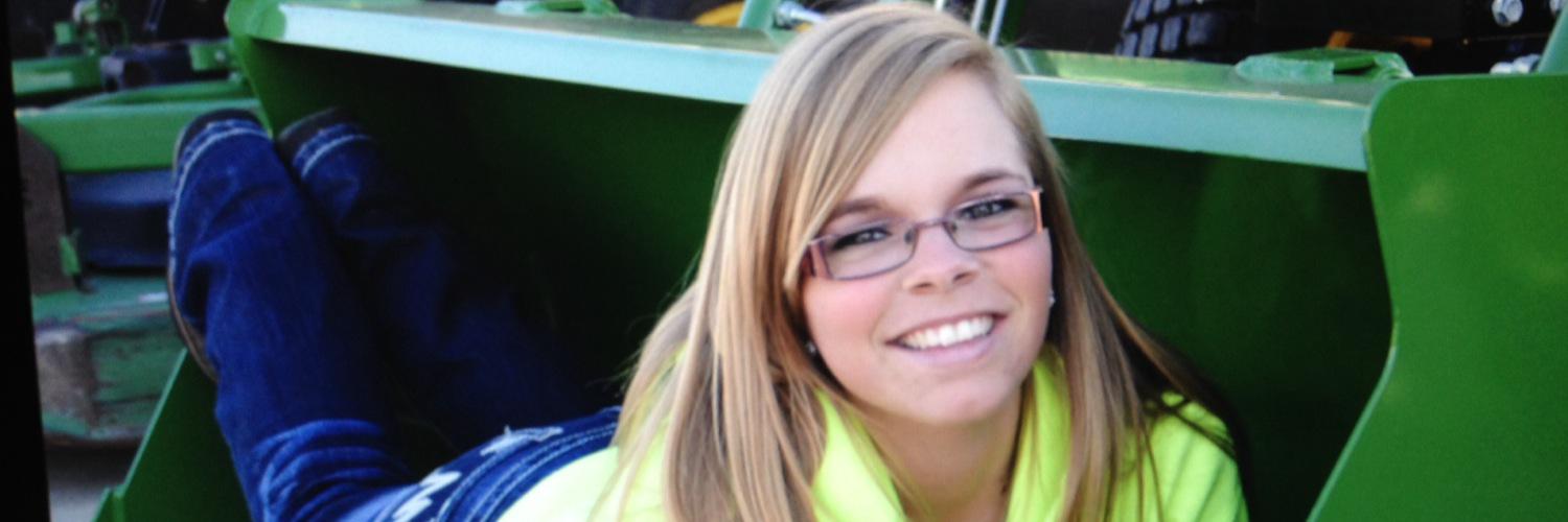 CourtneyLyn24's profile banner image