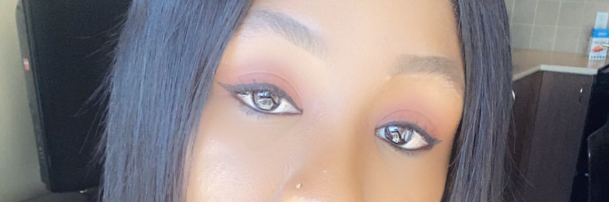missmolad's profile banner image