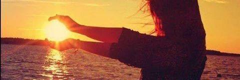 Nisha_curious's profile banner image