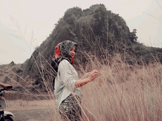 lynasitompul's profile banner image