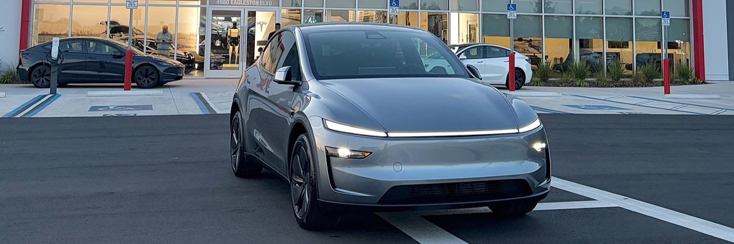 MANUΞL ▚▘▚▘▚▘ banner