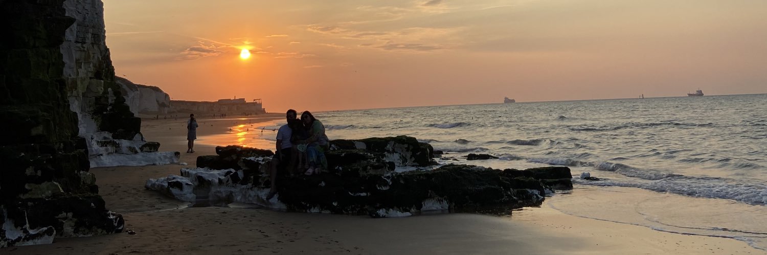 keylaazaraa's profile banner image