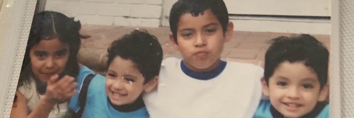 Yaneth_x33's profile banner image
