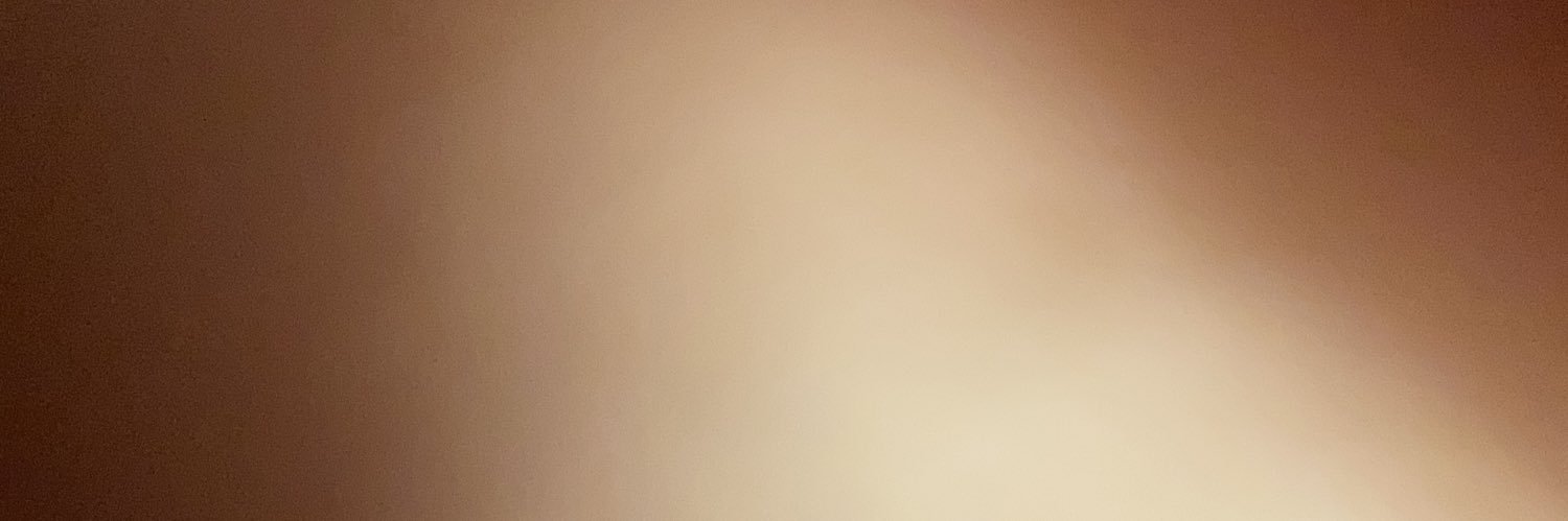 D banner