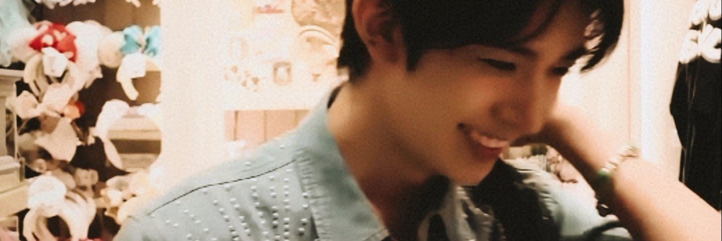 valenlovesleep's profile banner image