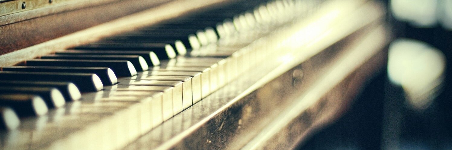 Emanuele Carocci banner