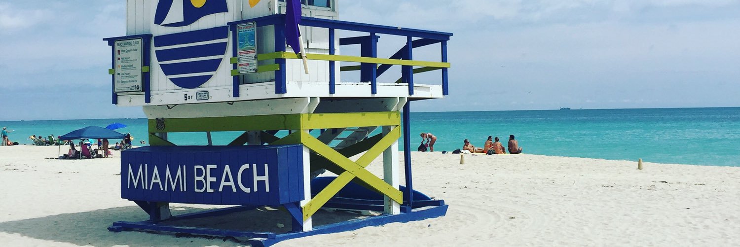 Neil Warnock’s Valentino Bum Bag banner