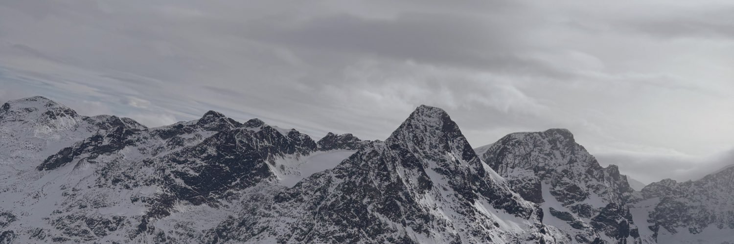setarehlotfi's profile banner image