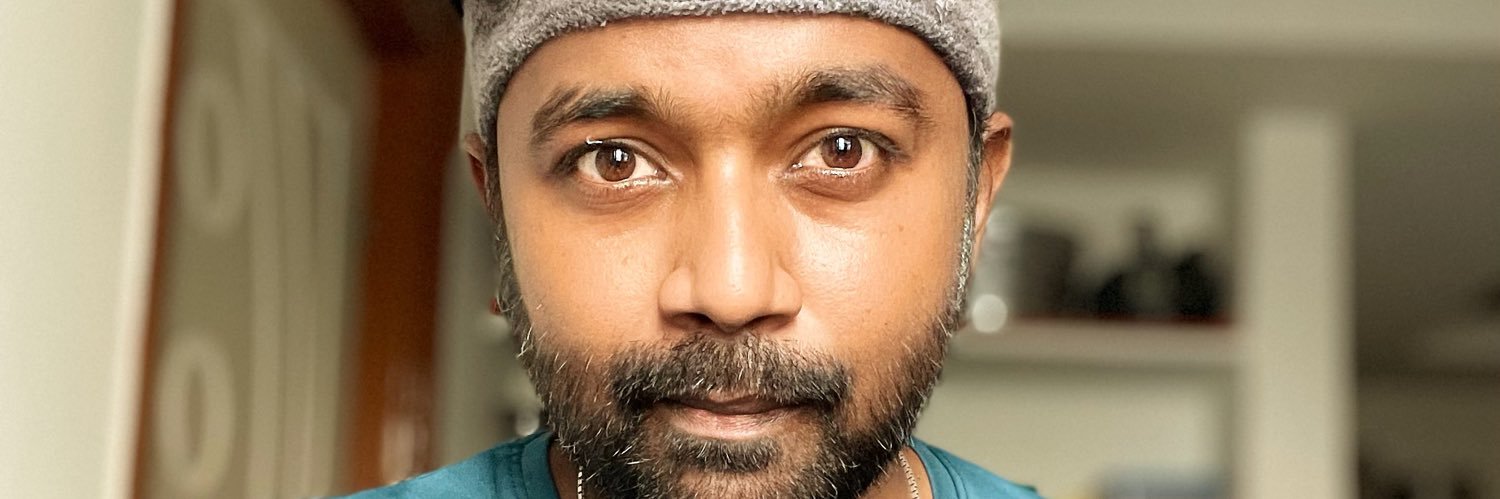 vigneshlll's profile banner image