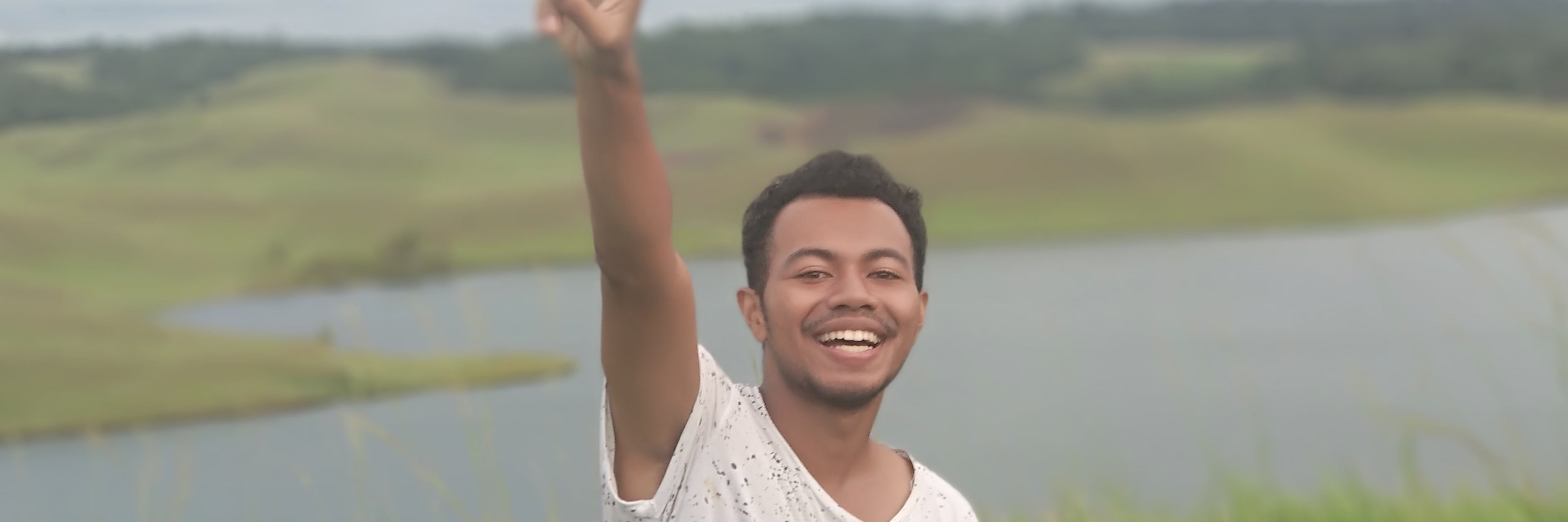 huelilik's profile banner image