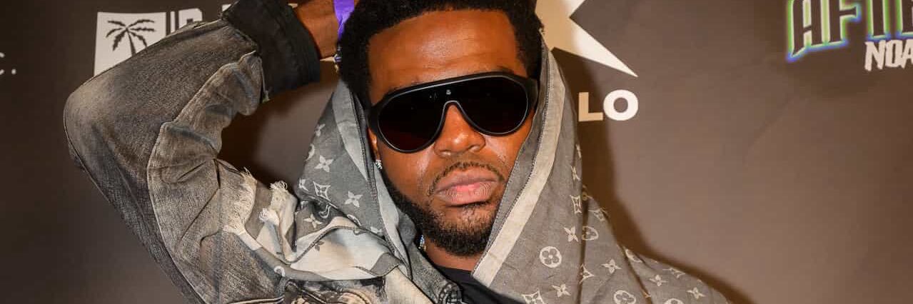 realradolla's profile banner image