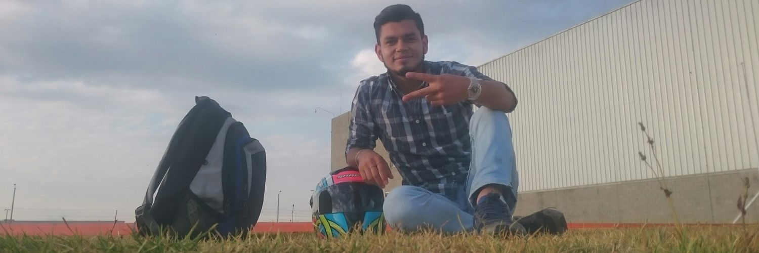 javier_pasmay's profile banner image