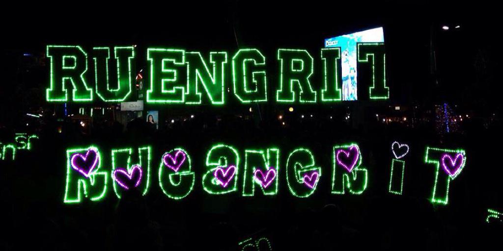 rueangritzboth's profile banner image