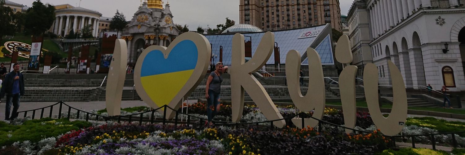 suetter17's profile banner image